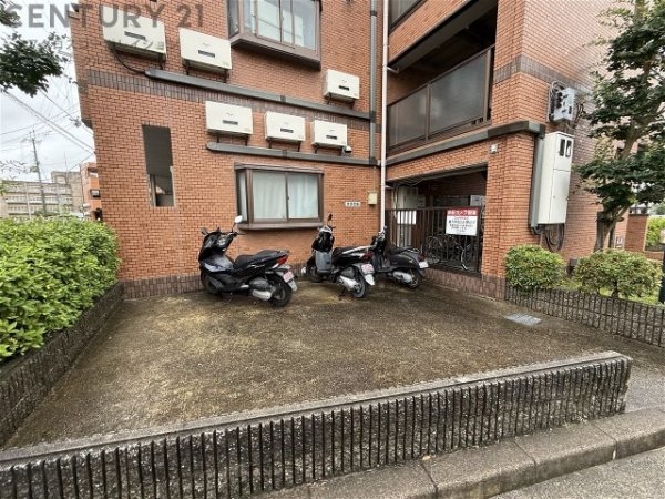 フリーダム武庫の里３