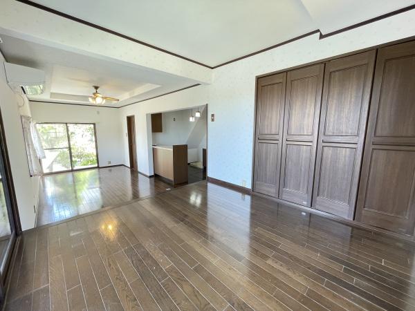 山手豆口台戸建(リビング)