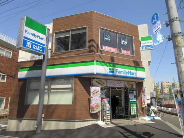 豊島区雑司が谷3丁目のマンション(ファミリーマート豊島南池袋3丁目店)