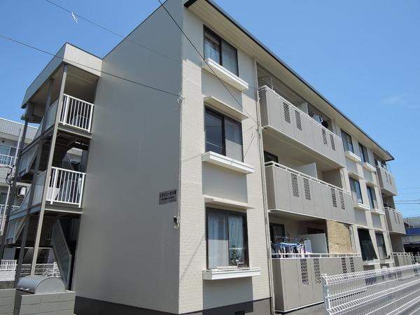 市川市欠真間２丁目のマンション