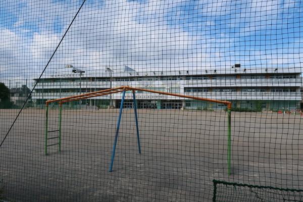 江戸川区東葛西９丁目のマンション(江戸川区立東葛西小学校)