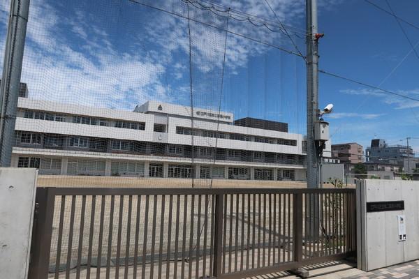 江戸川区東葛西５丁目のマンション(江戸川区立第二葛西小学校)