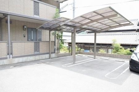 ラーセンヴィラ2棟