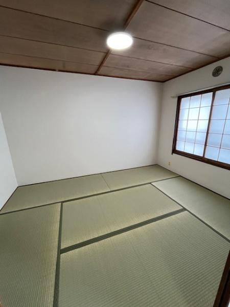 ひよどり台２団地１６号棟