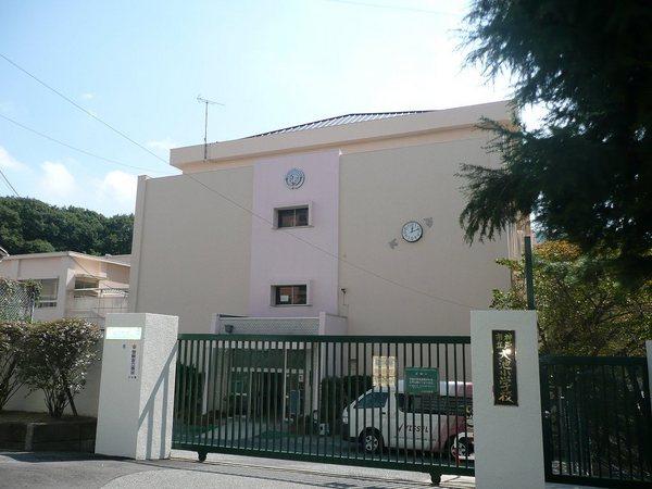 西大池１丁目貸家(神戸市立大池小学校)