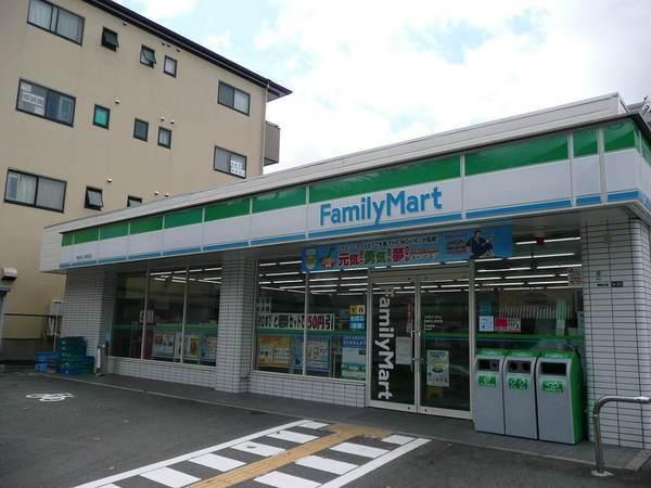 レオパレスＫＡＭＩＴＡＮＩＧＡＭＩ(ファミリーマート神鉄谷上駅前店)