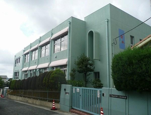 ロイヤルマンション1号棟(認定こども園正英幼稚園)