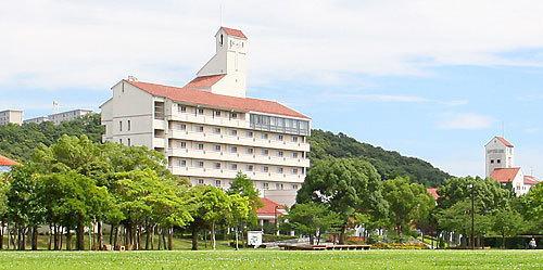 ひよどり台1団地5号棟(しあわせの村)