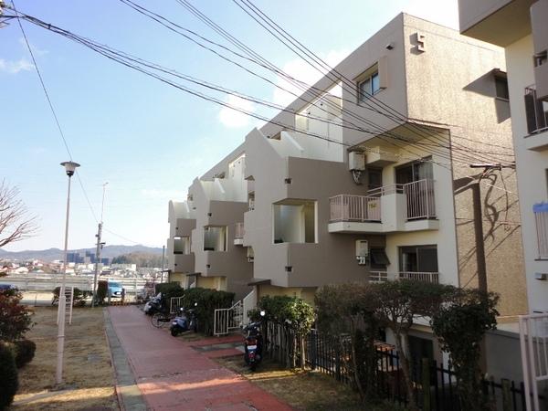 鈴蘭泉台第二住宅５号棟