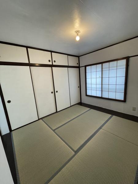 鈴蘭台第3団地6号棟