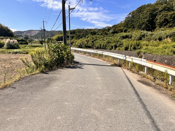 八多町柳谷　貸土地　資材置場