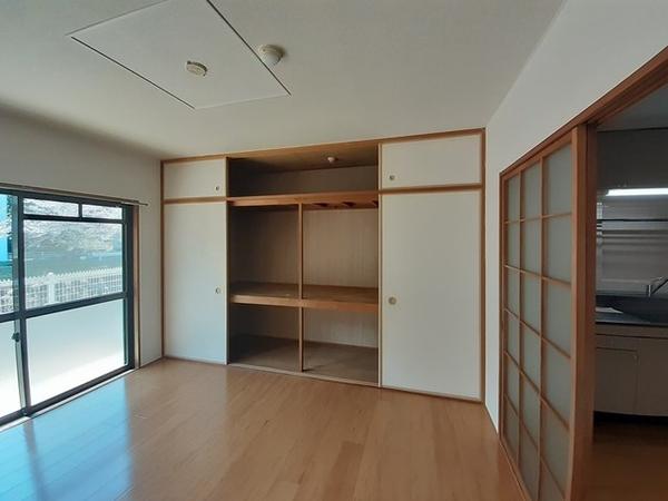 ウエストコートＴＡＮＩＧＡＭＩ