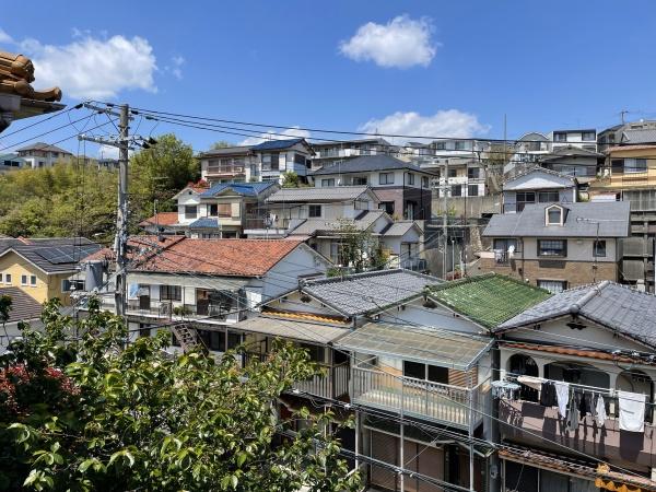 鈴蘭台西町４丁目　貸家