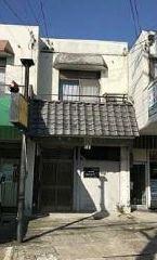 山の街駅の貸店舗付き住宅