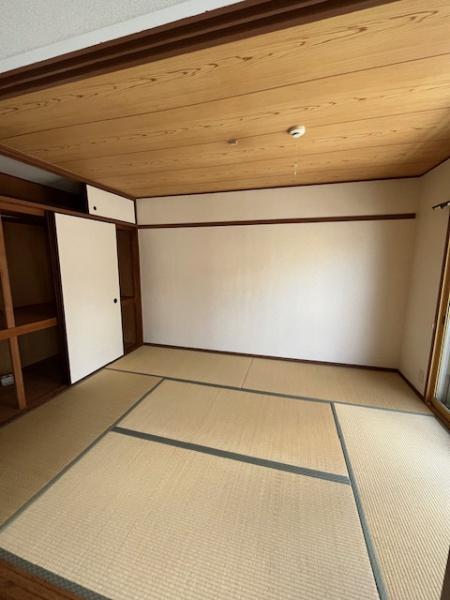 鈴蘭台ハウス３号棟