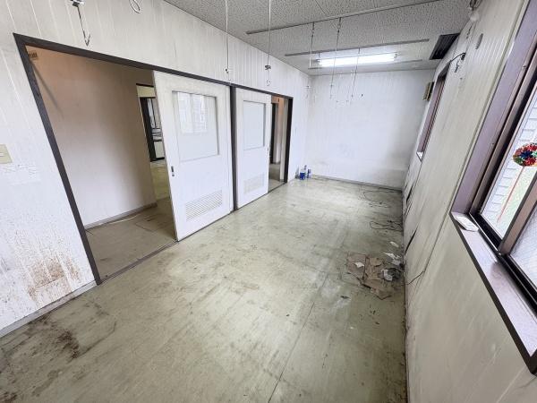 神戸市北区山田町下谷上字池ノ内の店舗・事務所