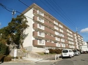 ロイヤルマンション１号棟