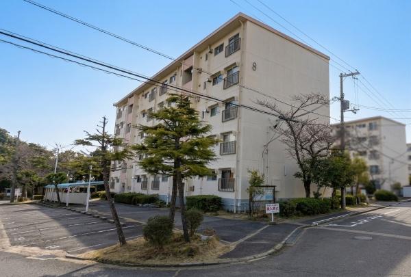 ひよどり台１団地８号棟