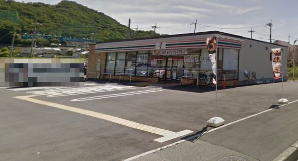 神戸市北区藤原台南町４丁目のアパート(セブンイレブン神戸有野口店)