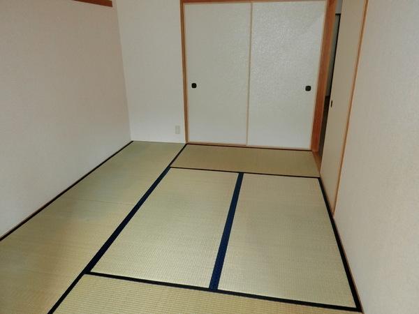 ラウンドヒルズ生駒Ｃ棟