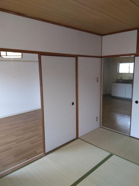 生駒市東松ケ丘のマンション