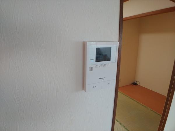 生駒市生駒台南の貸家