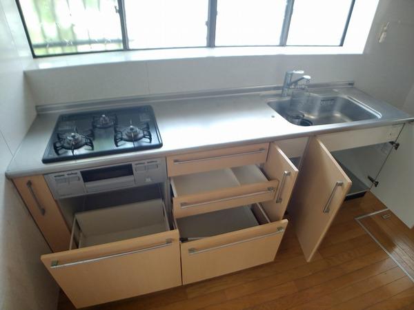 生駒市生駒台南の貸家