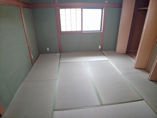 生駒市生駒台南の貸家