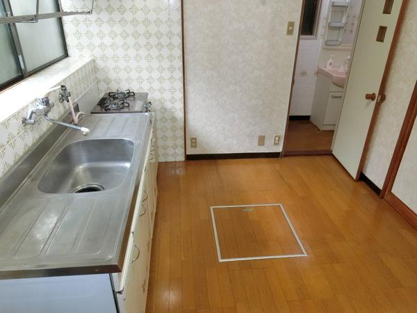 生駒市北新町　貸家