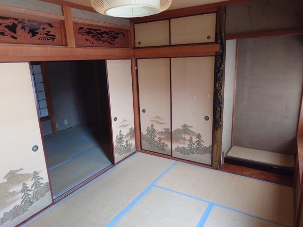 生駒市北新町　貸家