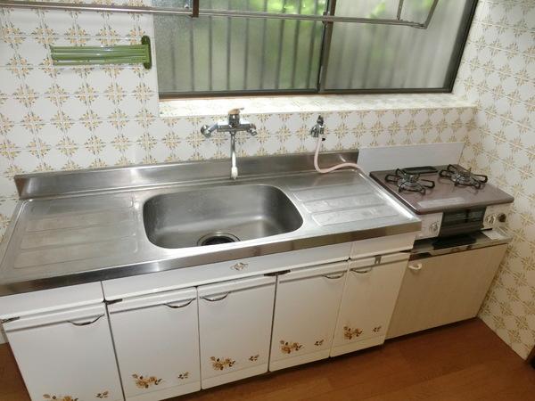 生駒市北新町　貸家
