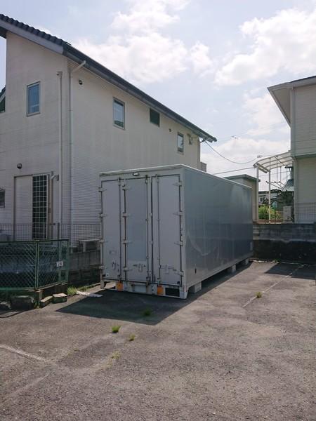 フォレスタ　コンテナ倉庫