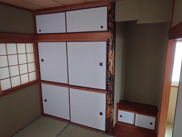 奈良市三条栄町の貸家