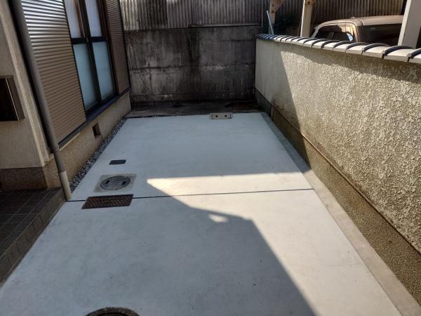 奈良市三条栄町の貸家