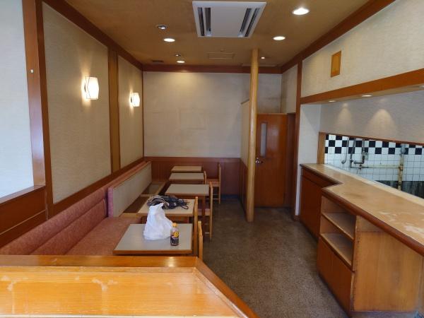 生駒市谷田町の店舗（建物一部）