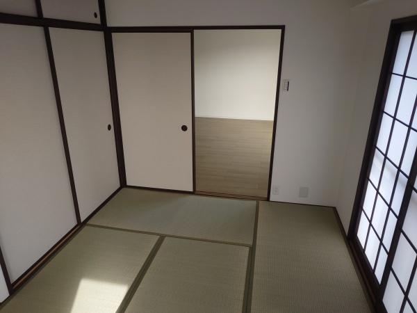 生駒市辻町のマンション