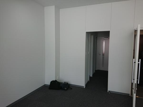 山田ビル　４階