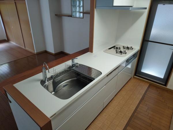 奈良市富雄北１丁目のマンション