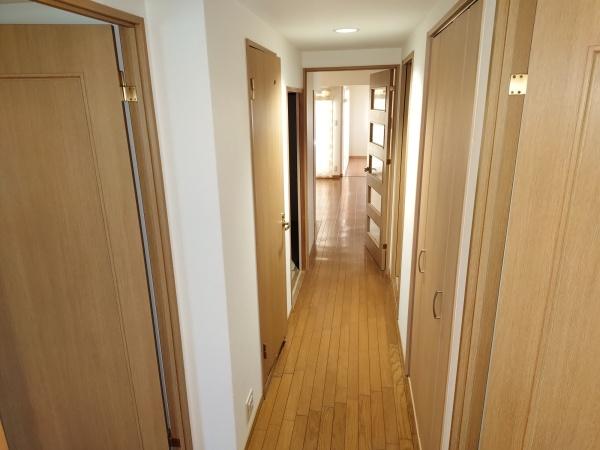 奈良市富雄北１丁目のマンション