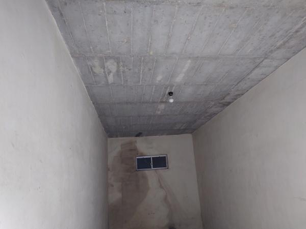 中畑シャッター付き駐車場 西から1軒目(その他)