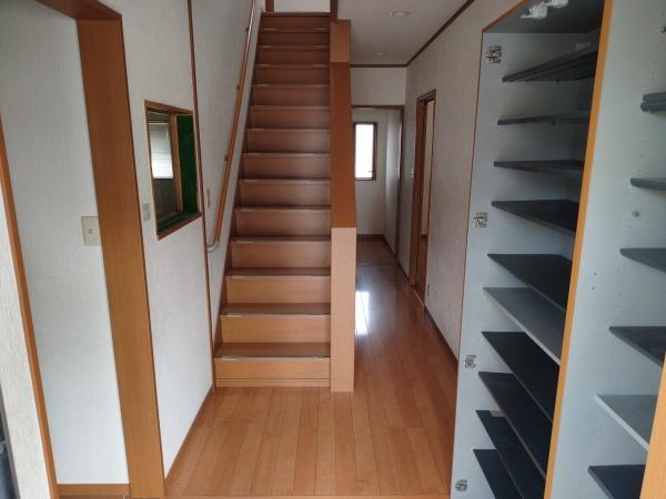 中山町貸事務所