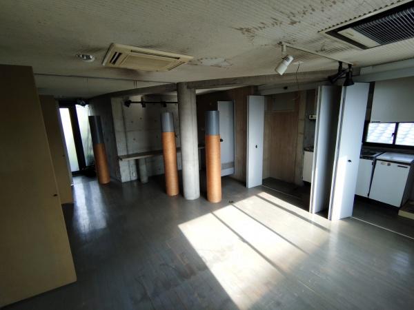 生駒市東生駒２丁目の店舗（建物一部）