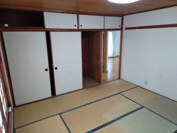 生駒市東生駒月見町のマンション