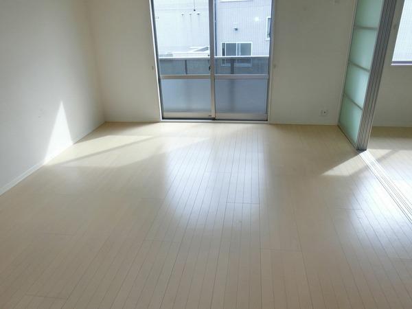 生駒市壱分町のハイツ