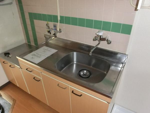 生駒市中菜畑２丁目のマンション