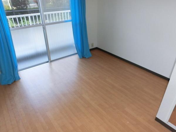 生駒市中菜畑２丁目のマンション