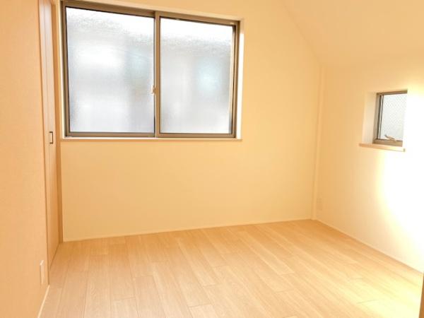 池袋本町4丁目　貸戸建