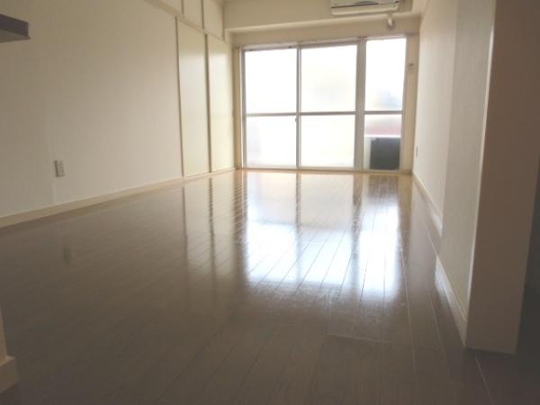 ベラ板橋