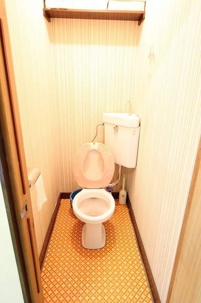 コーポKT B棟(トイレ)