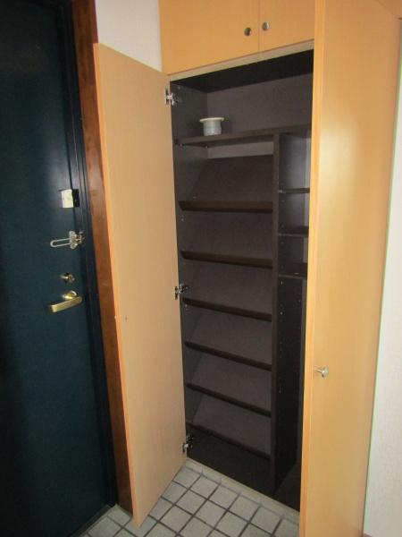 さいたま市浦和区前地３丁目のマンション